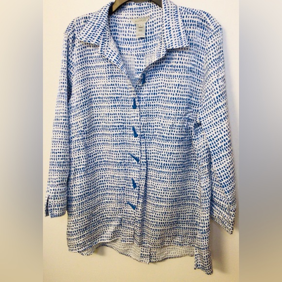 Múltiples blue white button down blouse with back button detail  XL Rayon nylon - Picture 3 of 7